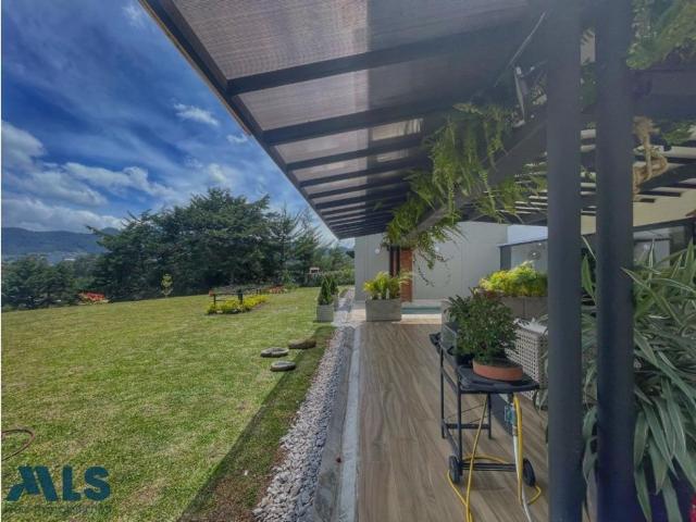 Vivienda de lujo en venta El Bagre, Colombia