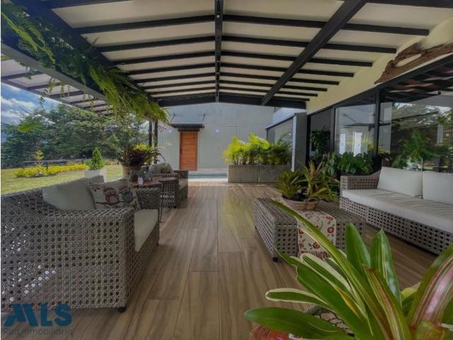 Vivienda de lujo en venta El Bagre, Colombia
