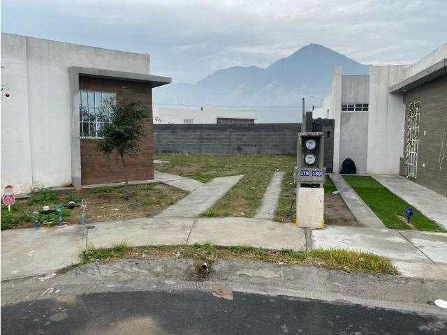 Casa en venta en Escobedo