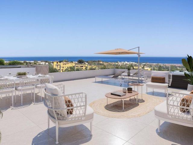 Chalet en venta en Los Granados Playa, Costa del Sol Occidental