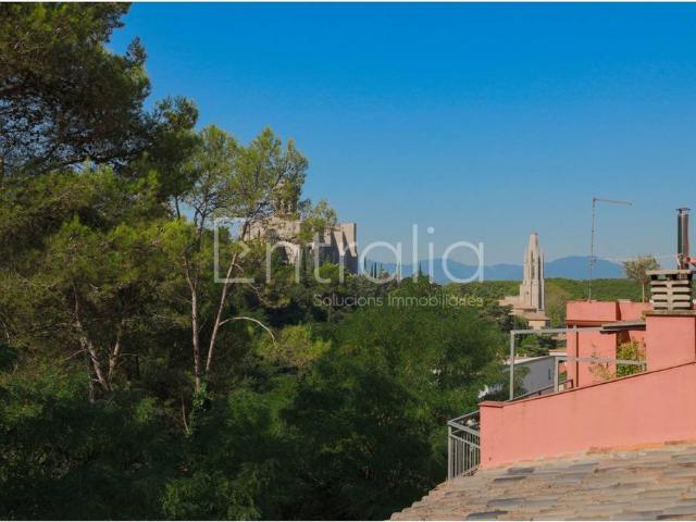 Chalet en venta en Girona