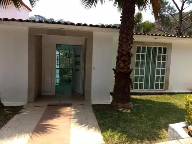 Casa en venta en Ixtapan De La Sal, Estado de México