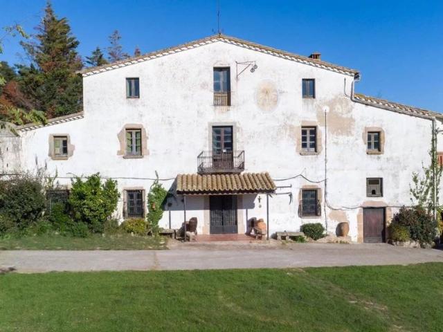 Villa en venta en Llagostera