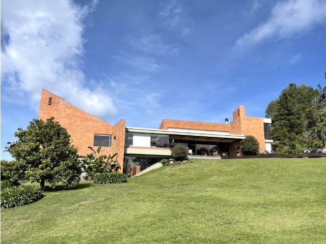Casa en venta en Medellín, Valle de Aburrá