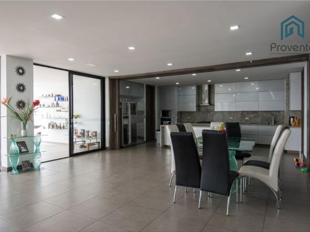 Vivienda de lujo en venta Medellín, Colombia