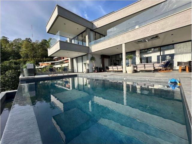 Casa en venta en Antioquia, Valle de Aburrá