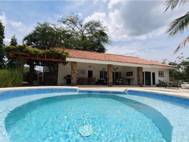 Casa venta en San Carlos