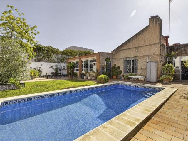 Chalet en venta en Sevilla, Andalucía