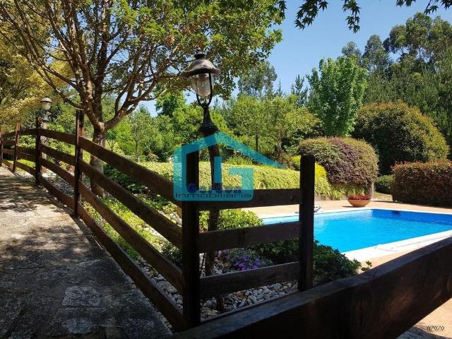Villa en venta en Vilanova De Arousa, Serantes