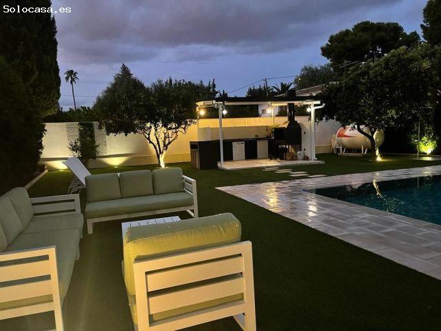 Casa en venta en San Juan De Alicante, Platja de Mutxavista
