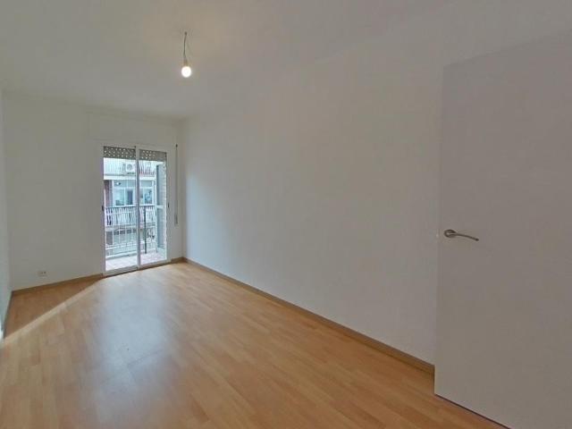 Piso en venta en Ciudad Lineal, Madrid