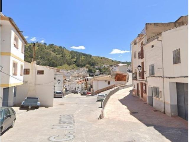 Piso en venta en Cambil, Andalucía