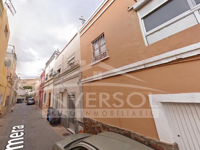 Casa en venta en Almería, Andalucía