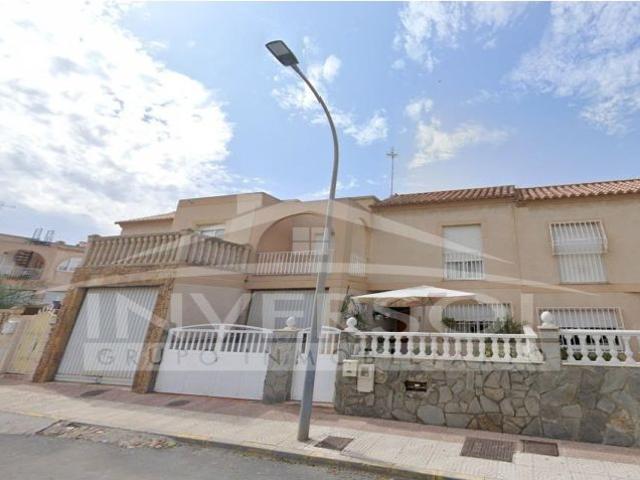 Casa en venta en Los Depósitos, Roquetas De Mar