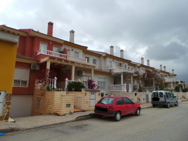Casa en venta en Molins, el Baix Segura / La Vega Baja