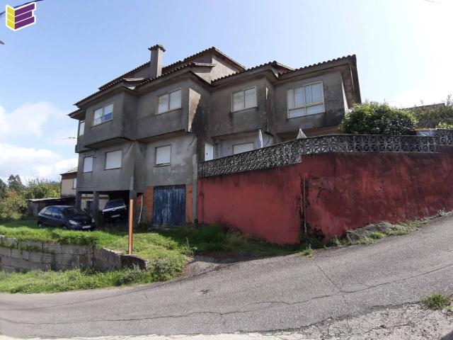 Casa en venta en Chapela, Vigo