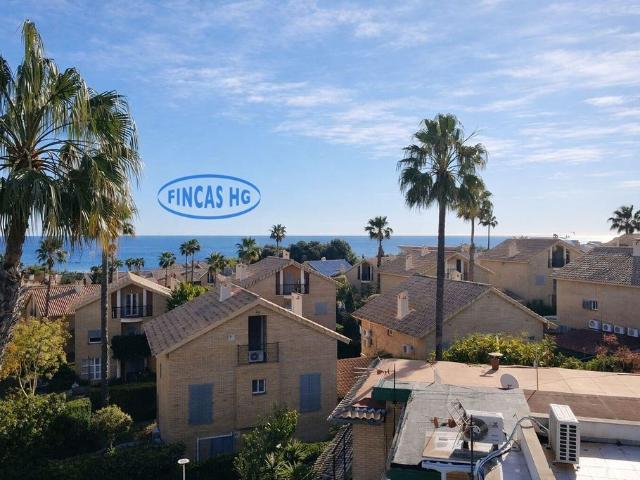Chalet en venta en Cabo de las Huertas, l'Alacantí
