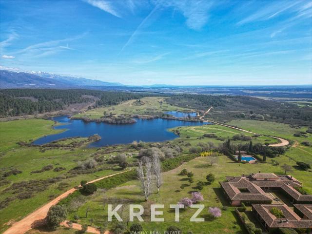 Villa en venta en Valdefuentes