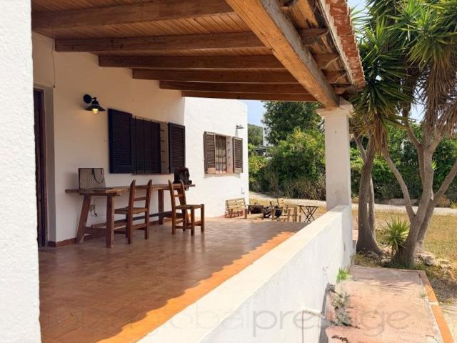 Chalet en venta en Sant Josep de sa Talaia, Eivissa