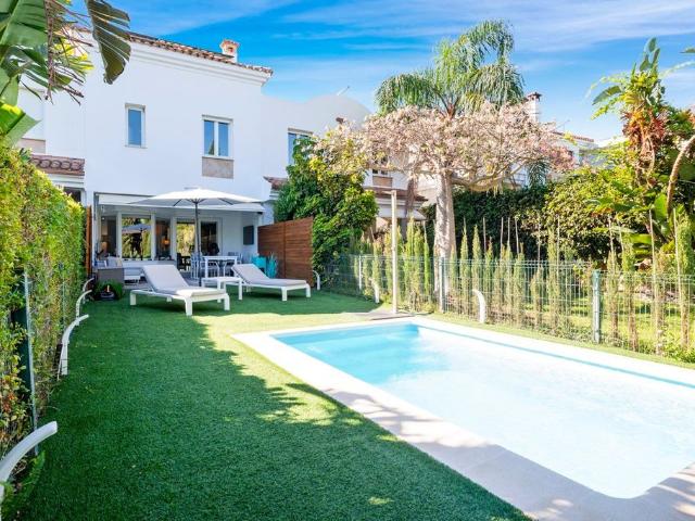 Chalet en venta en La Capellanía, Costa del Sol Occidental