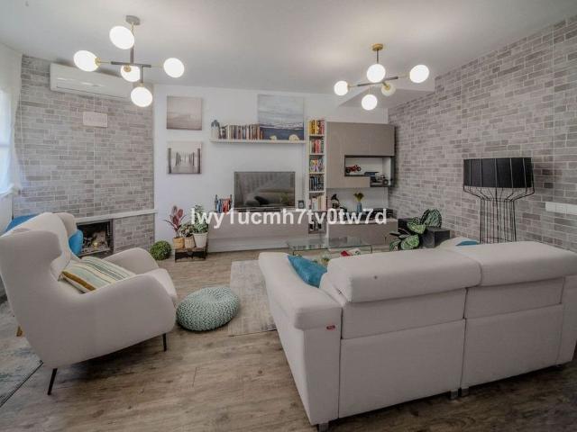 Chalet en venta en La Cala del Moral, La Axarquía