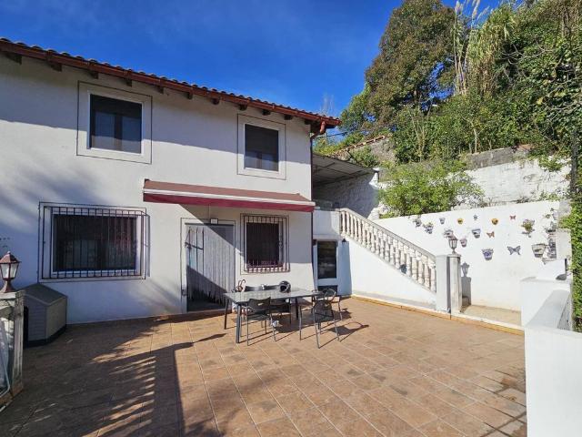 Chalet en venta en Intxaurrondo Berri, Donostia / San Sebastián