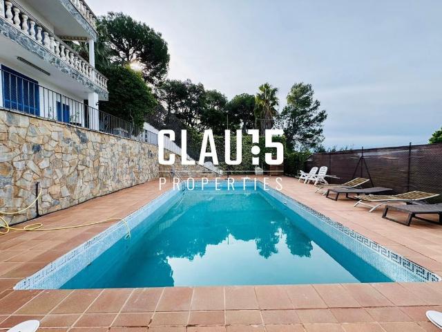 Chalet en venta en Can Bartomet, Maresme