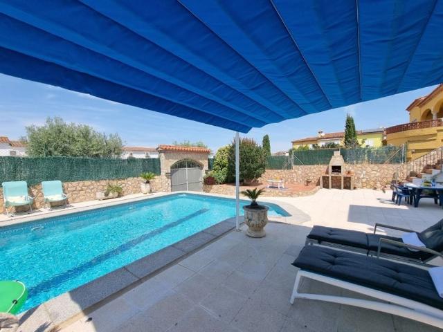 Chalet en venta en Camp dels Pilans, Alt Empordà