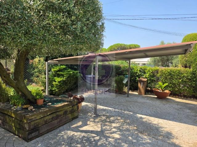 Chalet en venta en Ganix, Gironès