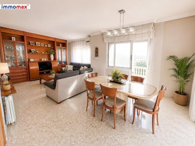Chalet en venta en Camps Blancs, Baix Llobregat