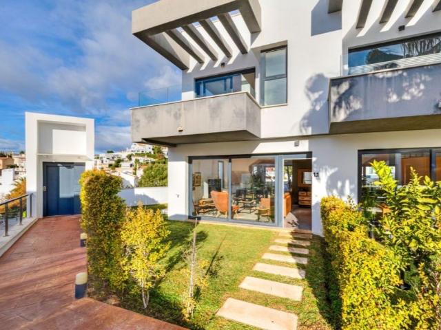 Chalet en venta en Los Pacos, Costa del Sol Occidental