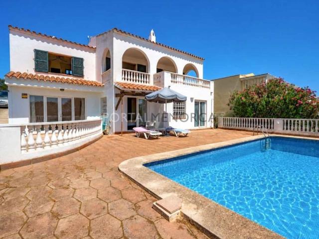 Chalet en venta en Cala Llonga, Menorca