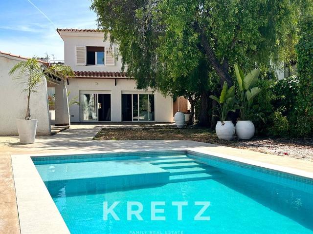 Chalet en venta en Alt Vinyet, Garraf