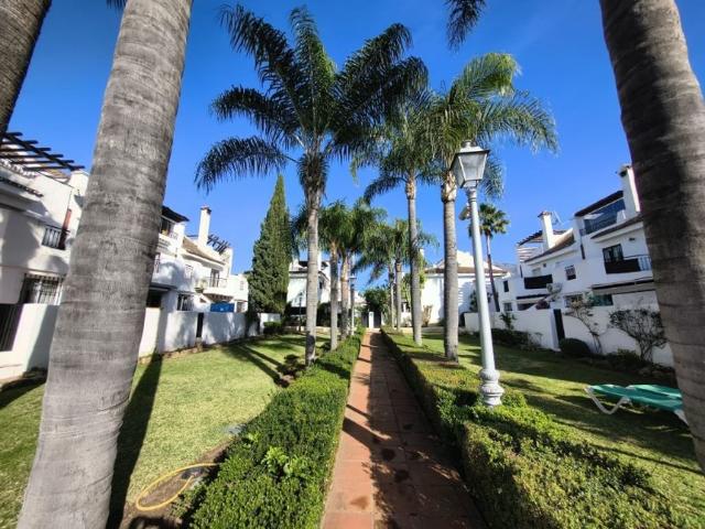 Chalet en alquiler en Nueva Andalucía, Costa del Sol Occidental