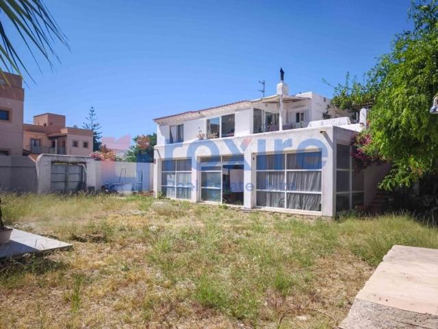 Chalet en venta en Sant Josep de sa Talaia, Eivissa