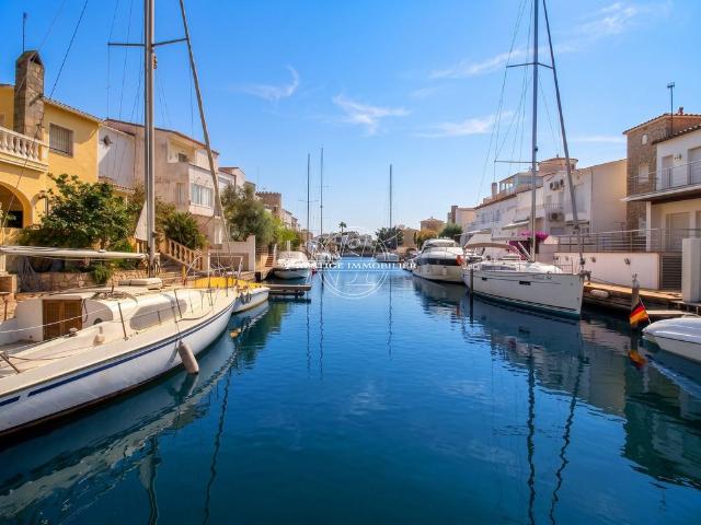 Chalet en venta en Empuriabrava, Alt Empordà