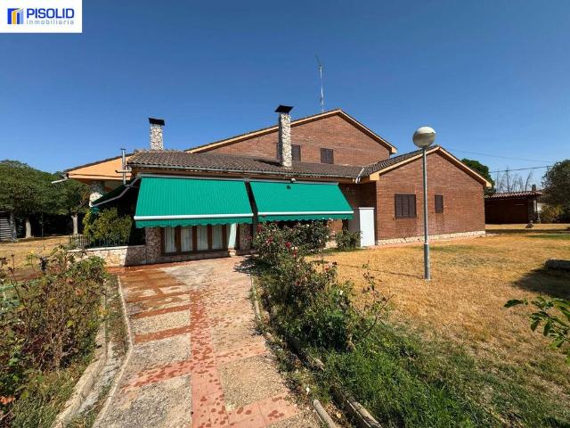 Chalet en venta en Corcos, Castilla y León