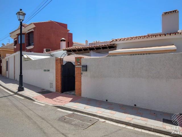 Chalet en venta en Los Pacos, Costa del Sol Occidental