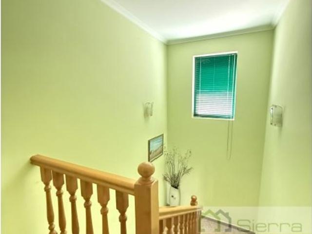 Chalet en venta en Sarria