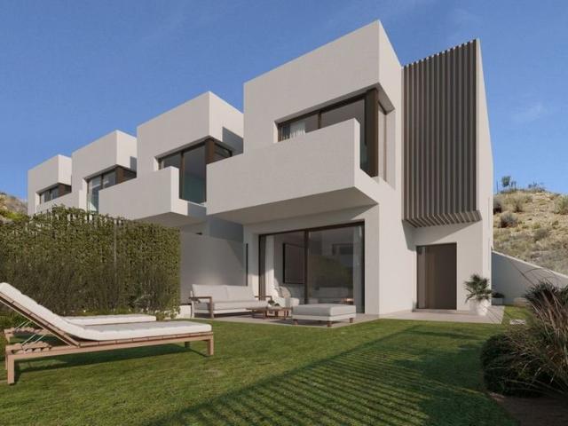 Chalet en venta en Torre de Benagalbón, La Axarquía