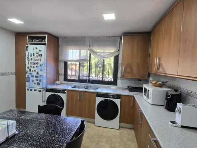 Chalet en venta en El Vivero - Hospital - Universidad, Fuenlabrada