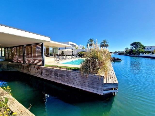 Chalet en venta en Empuriabrava, Alt Empordà