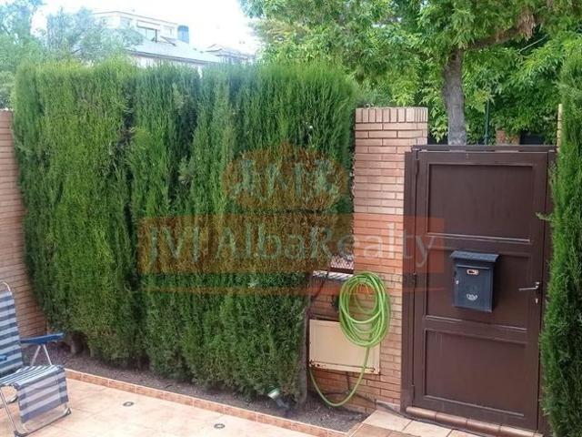 Chalet en venta en Distrito 3, Albacete