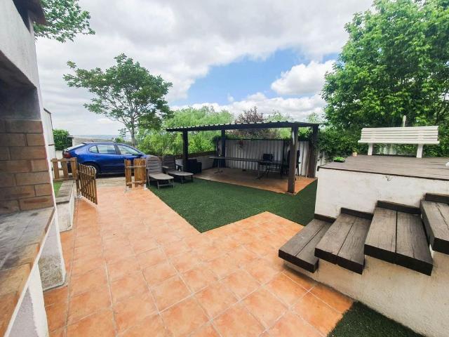Chalet en venta en Costablanca, Castellbisbal