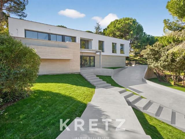 Chalet en venta en San Martín De Valdeiglesias, Madrid