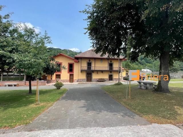 Chalet en venta en Ferreros, Ribera De Arriba
