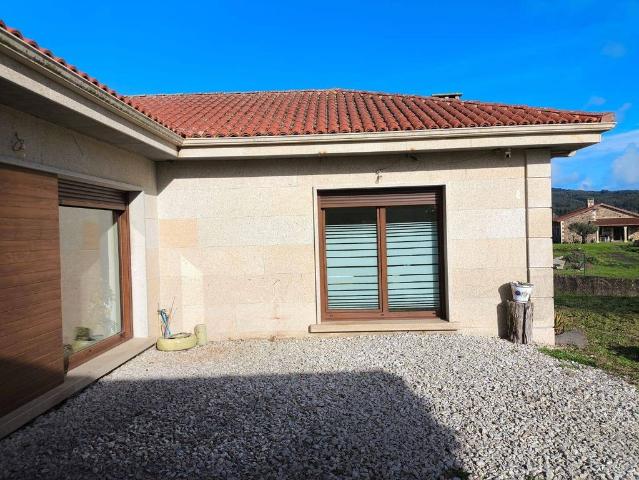 Chalet en venta en Bergantiños, Galicia