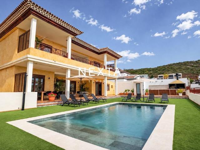 Chalet en venta en Adeje, Canarias