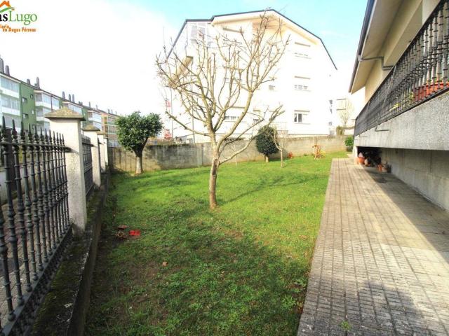 Chalet en venta en Lugo, Galicia