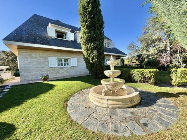 Chalet en venta en Santo Domingo, Algete